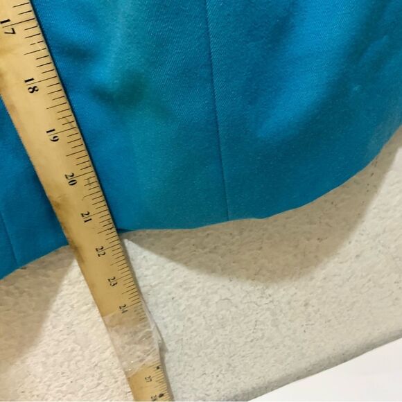 Christian Dior Skirt Suit 2 Piece Blue Wool Women’s Sz 6 USA - Picture 10 of 10